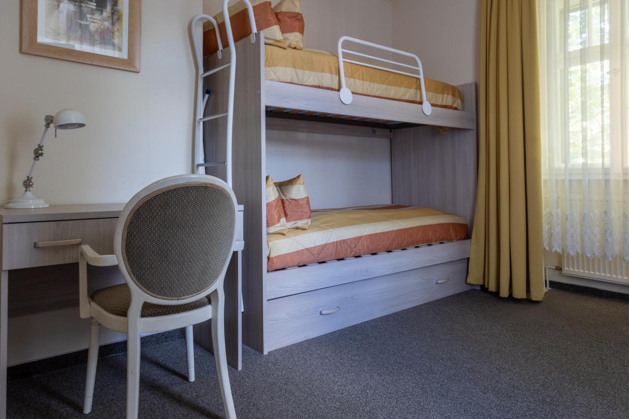 Hotel Weisses Haus Bad Kissingen Dış mekan fotoğraf
