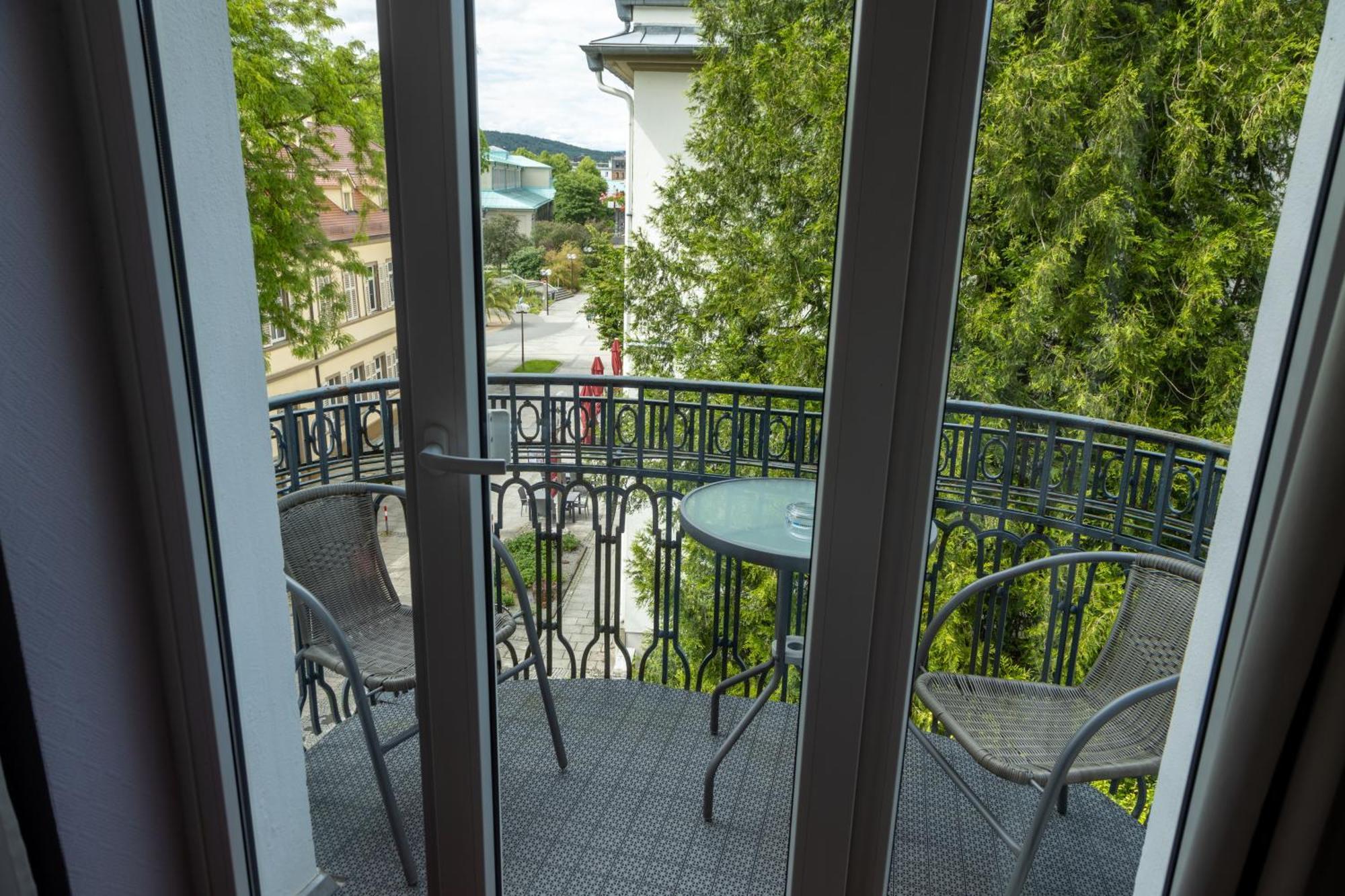 Hotel Weisses Haus Bad Kissingen Dış mekan fotoğraf